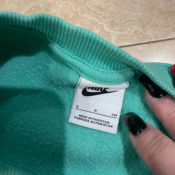 Nike Phoenix Sportswear Oversized Crew Sweatshirt - Picture 2 of 3